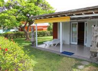 Bungalow mit Garten / beheizter Gemeinschaftspool