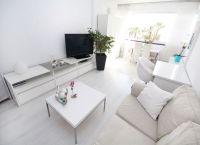 Moderne Wohnung mit super Meerblick