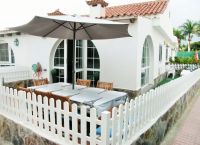 Moderner Bungalow mit 2 SZ