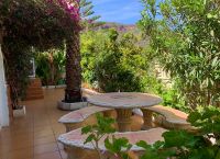 Freistehende Finca mit Meerblick in ruhiger Lage