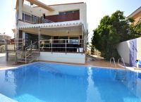 Villa in ruhiger Wohnlage