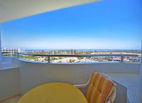Apartment in oberster Etage mit Meerblick
